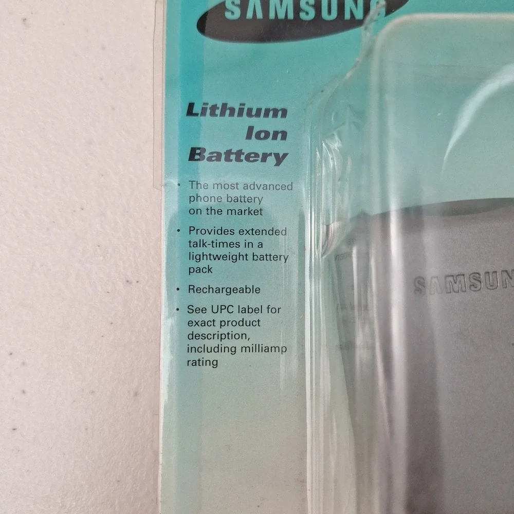 RARE NEW OEM Samsung SPH-N400 Replacement Cellphone Battery Silver 2002